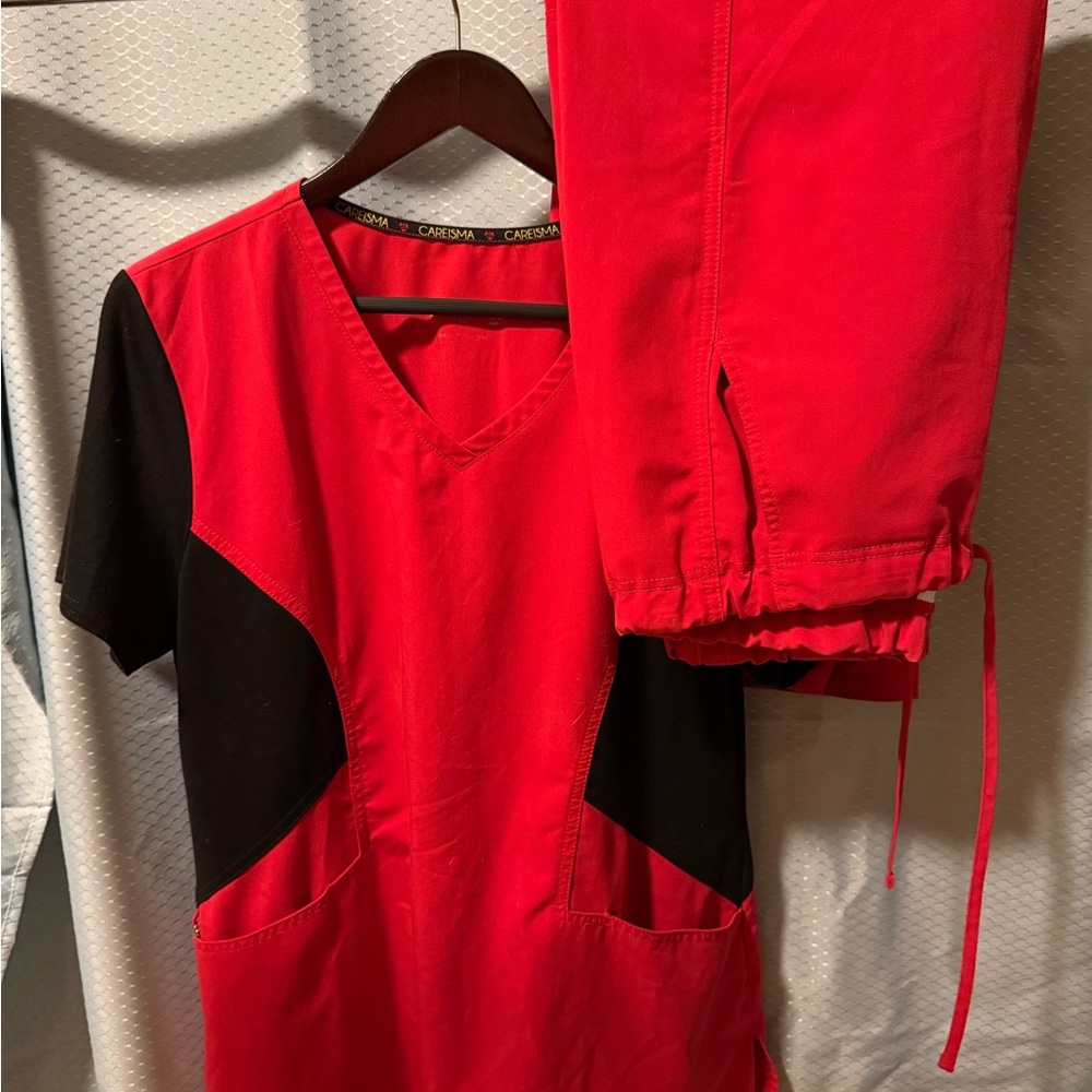 16. Pre loved Careisma scrub set